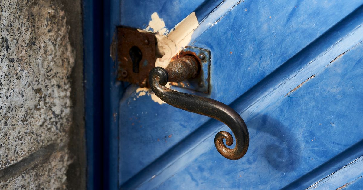 home security lock door — Top Locksmith Pro