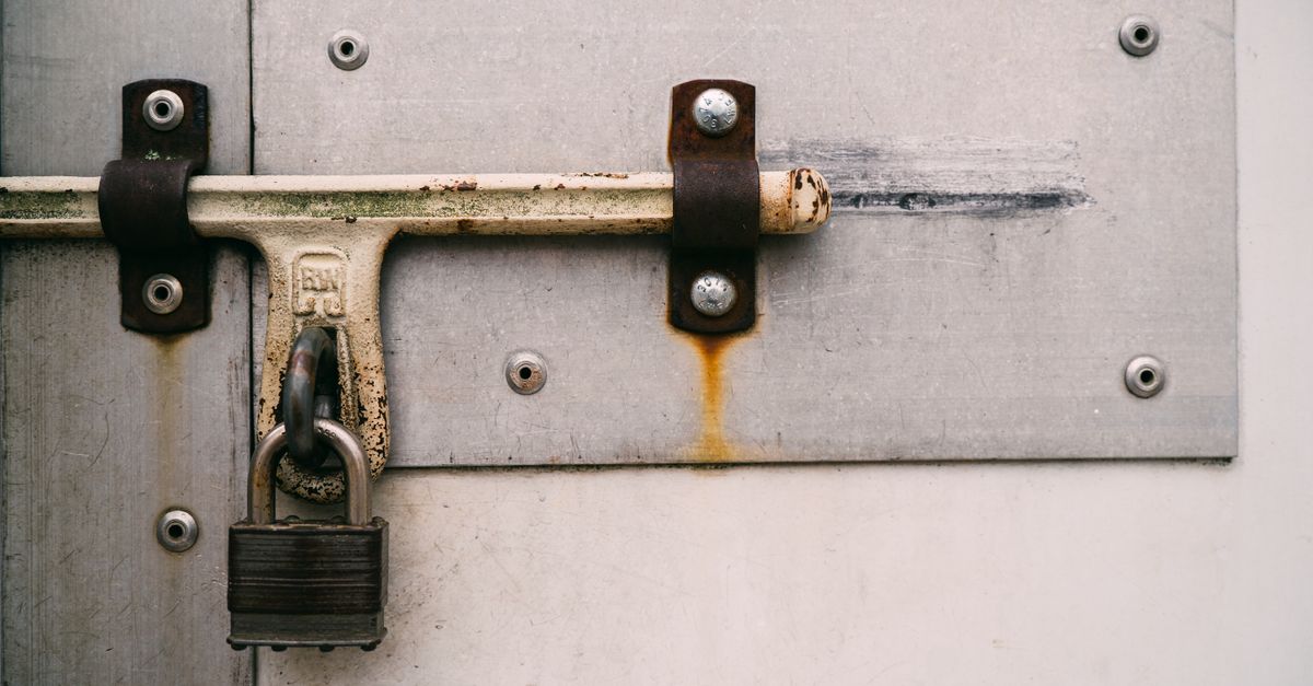 locksmith service technician — Top Locksmith Pro