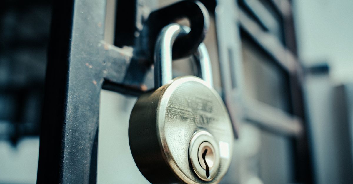locksmith service technician — Top Locksmith Pro