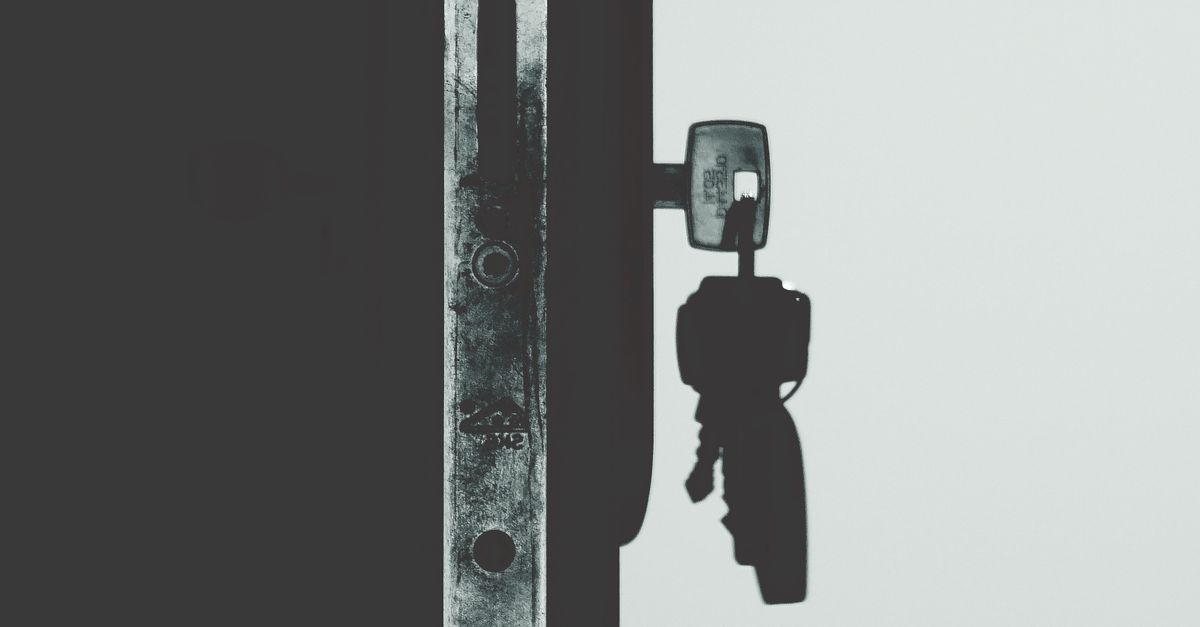 locksmith tools keys — Top Locksmith Pro