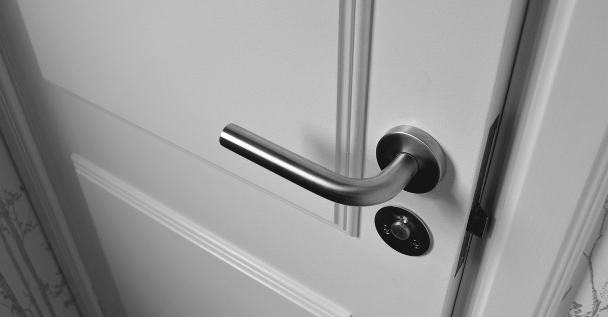 home security lock door — Top Locksmith Pro